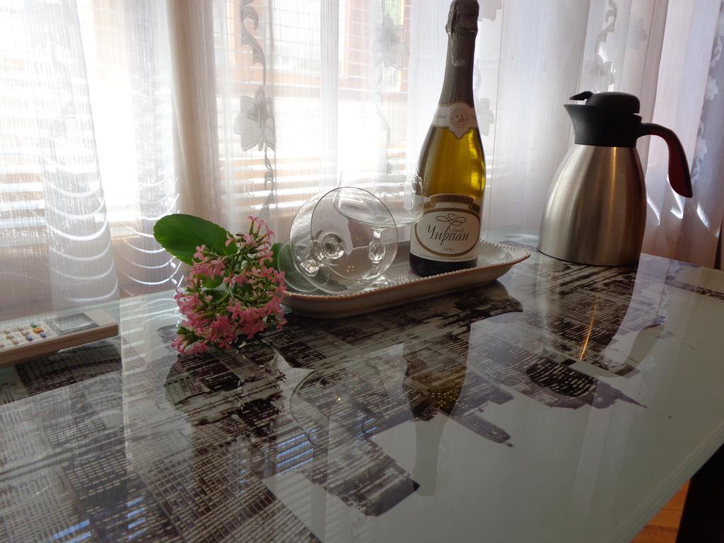 Zoya Apartment Burgas Bagian luar foto