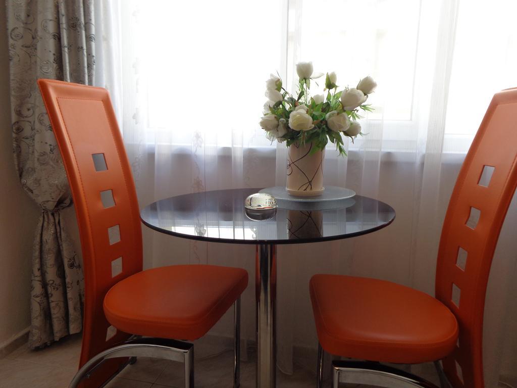 Zoya Apartment Burgas Bagian luar foto