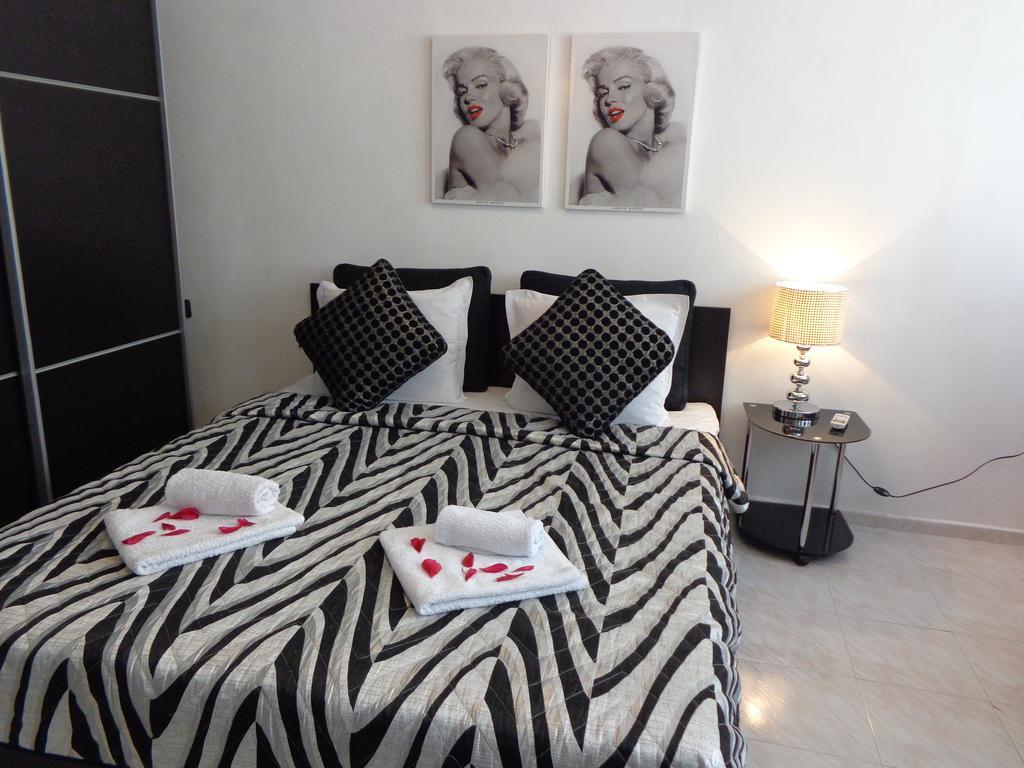Zoya Apartment Burgas Bagian luar foto